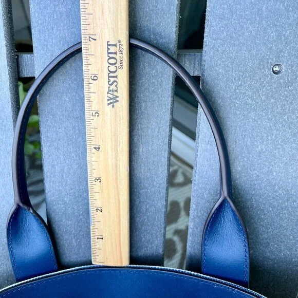 Michael Kors Fulton Striped Canvas Navy & White  Glamorous  Tote NWOT - Picture 5 of 12